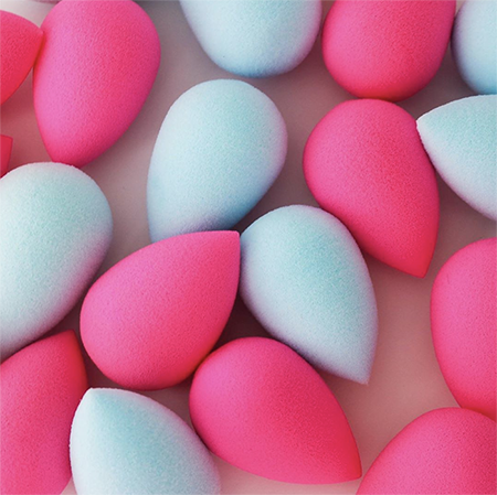 Beautyblender holiday sale mystery box